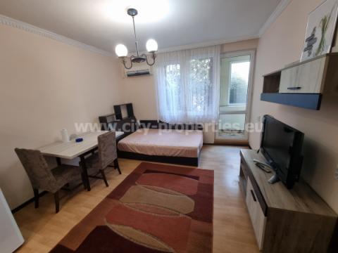 Квартири под наем Благоевград, Тристаен апартамент Широк център