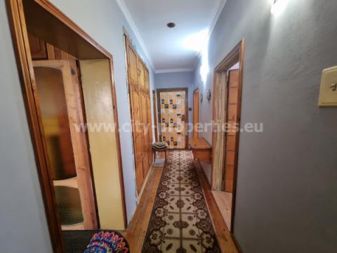 Квартири под наем Благоевград, Къща Струмско