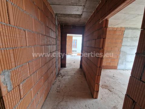 Имот за продан в Благоевград, Еленово